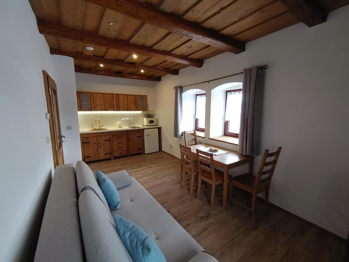 U Mikesu Apartamento Vyšší Brod Exterior foto