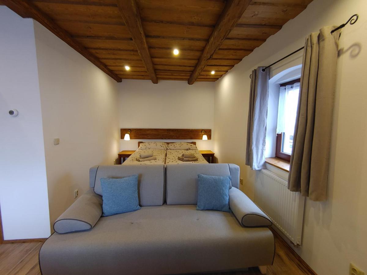 U Mikesu Apartamento Vyšší Brod Exterior foto